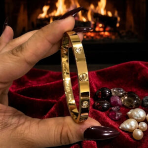 18K Gold Plated Luxury Screw-Style Stainless Steel Handcuff Bracelet