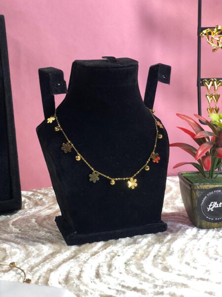 Daisies and Balls Neckchain