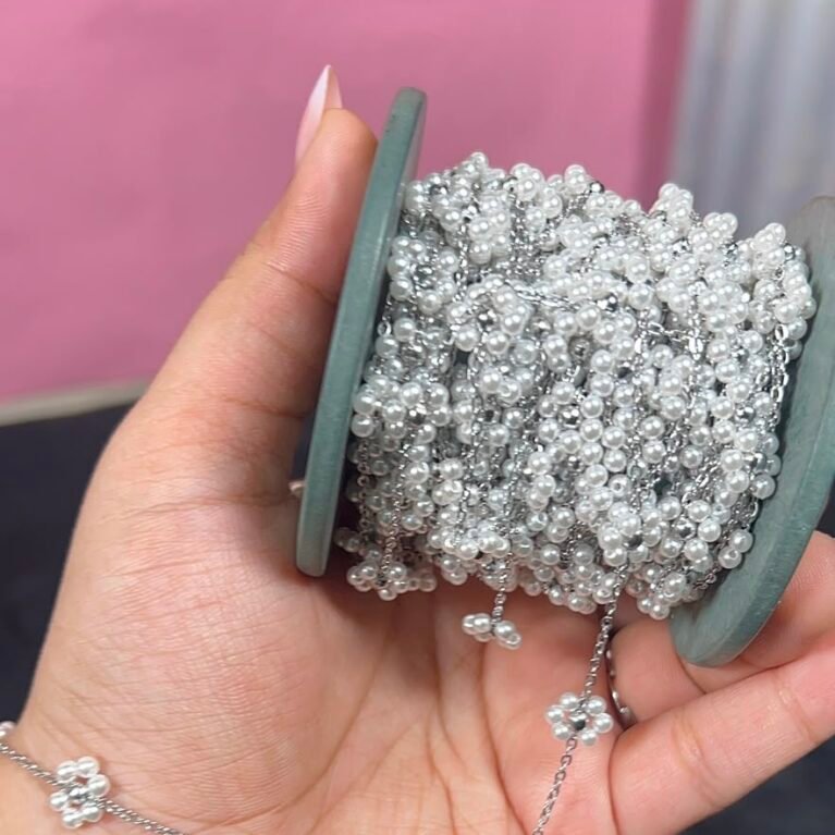 White Daisy on Silver Permanent Chain